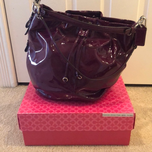 Coach Madison drawstring berry patent leather tote - Picture 2 of 3